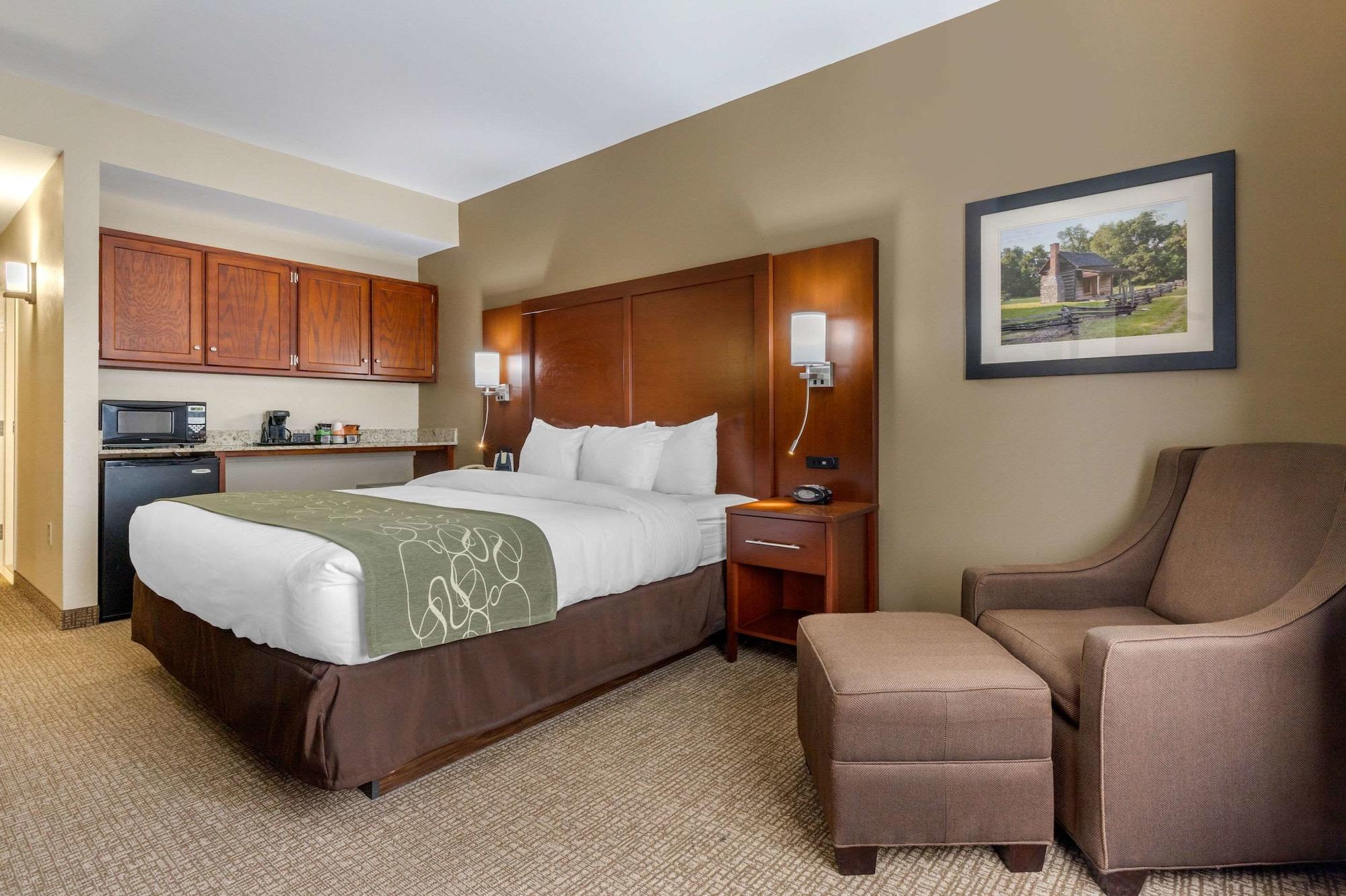 Comfort Suites Johnson City Near University Exterior foto