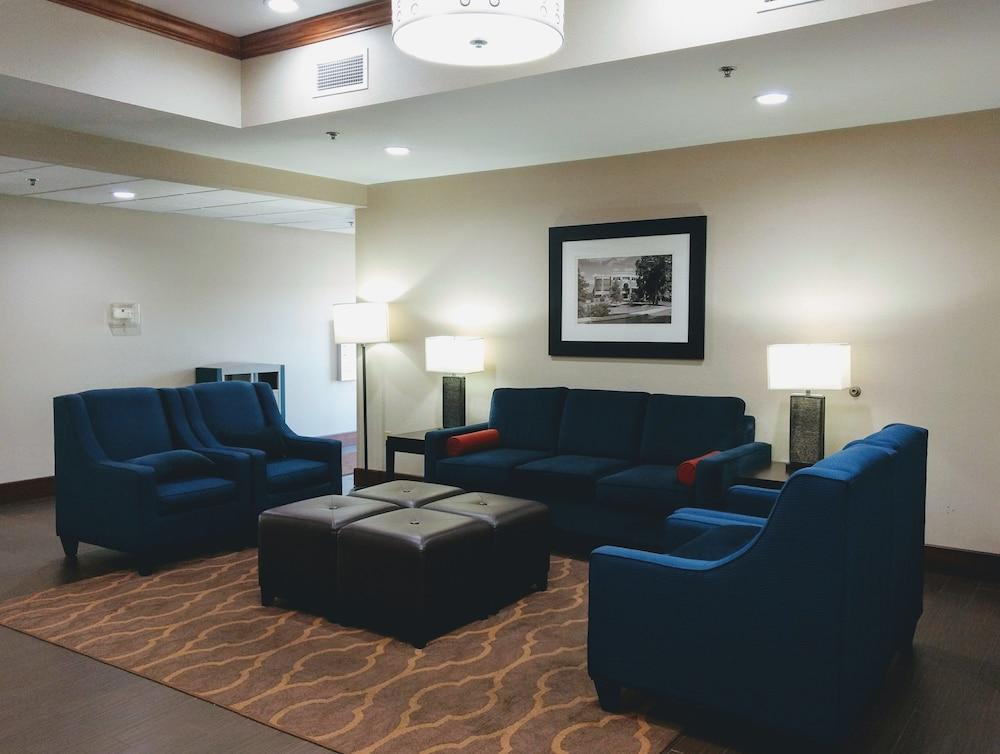 Comfort Suites Johnson City Near University Exterior foto