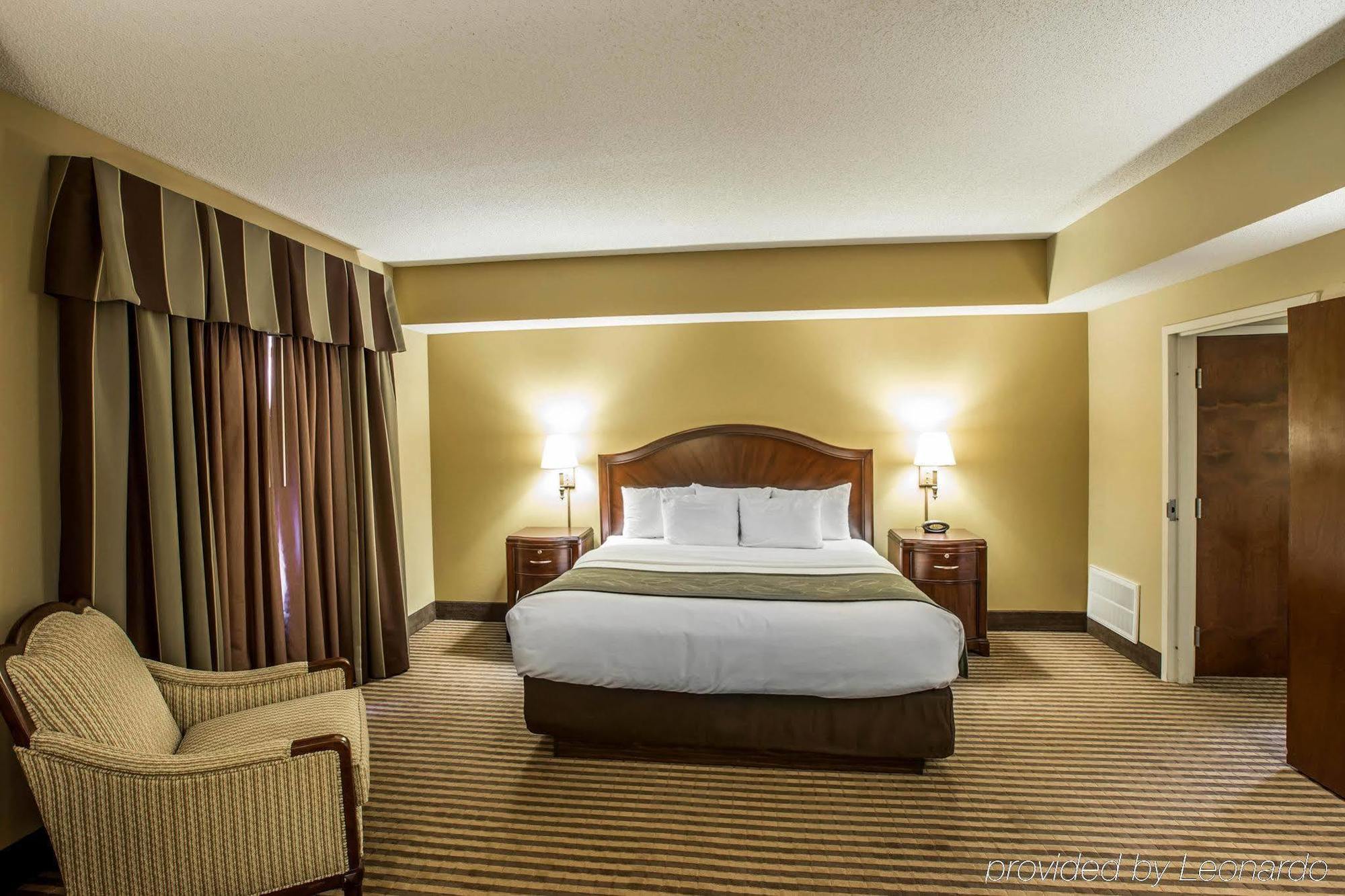 Comfort Suites Johnson City Near University Exterior foto